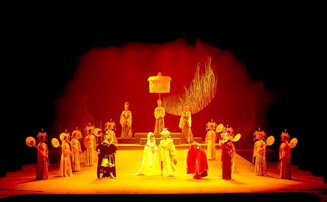 黄梅戏《长恨歌》安徽省黄梅戏剧院.png 黄梅戏《长恨歌》安徽省黄梅戏剧院.png