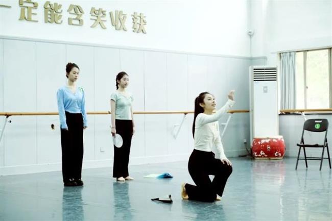 微信图片_20230327160015.jpg 微信图片_20230327160015.jpg