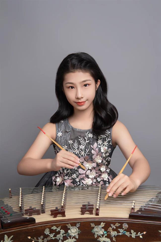 陈玥.jpg 陈玥.jpg