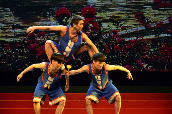 浙艺院赴嵊泗演出和培训