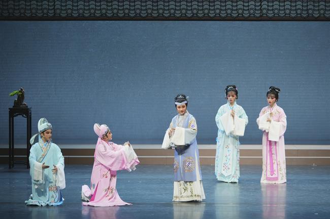 四女儿女婿 五女儿女婿和亲家母.jpg 四女儿女婿 五女儿女婿和亲家母.jpg