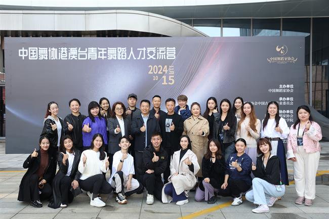 bca39844846dd3321d2609b6f5e0735.jpg bca39844846dd3321d2609b6f5e0735.jpg