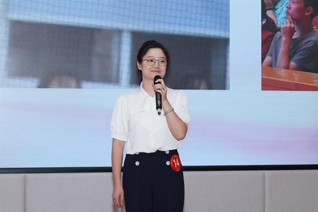 吴梦静.jpg 吴梦静.jpg