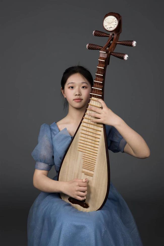 刘玥扬.jpg 刘玥扬.jpg