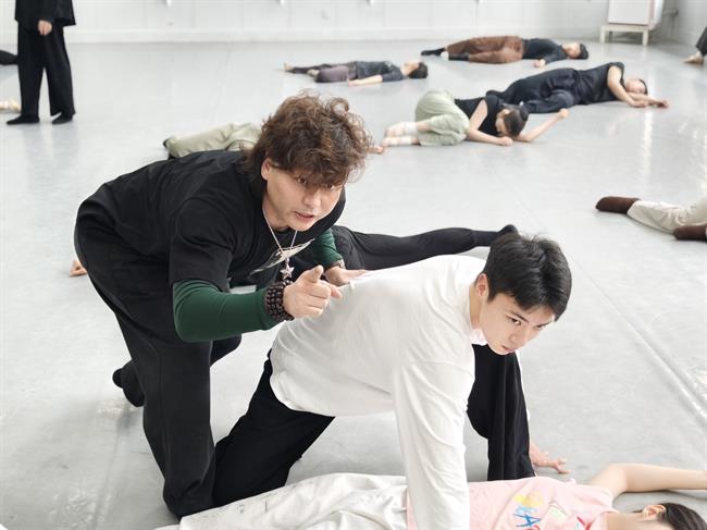 杨博文-上课.jpg 杨博文-上课.jpg