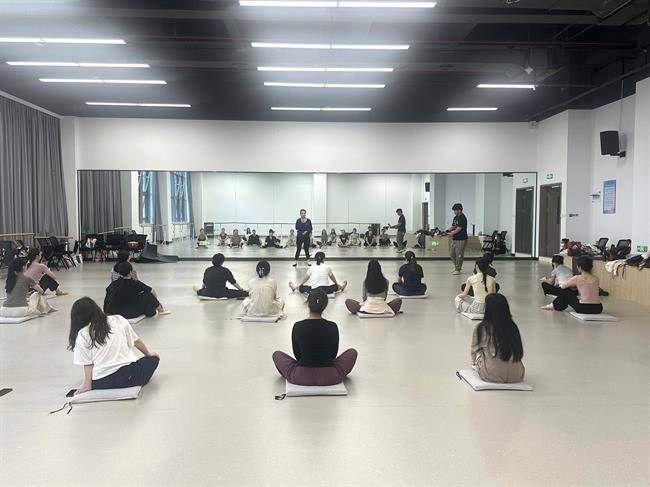 0610第一节课1.jpg 0610第一节课1.jpg