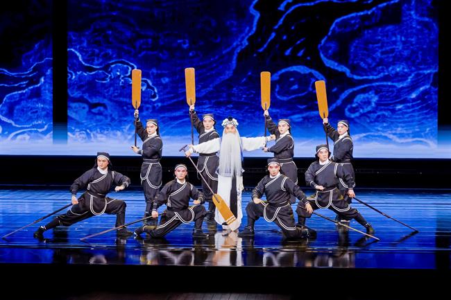 ZLF_2328.jpg ZLF_2328.jpg