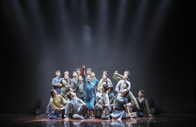 《红船》.jpg 《红船》.jpg