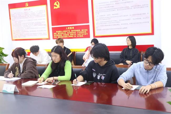 图片4.png 图片4.png